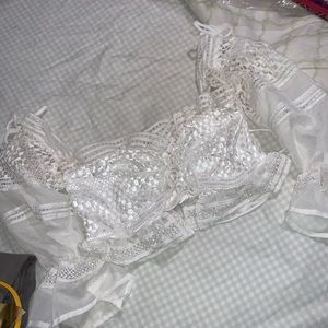 White off the shoulder crop top